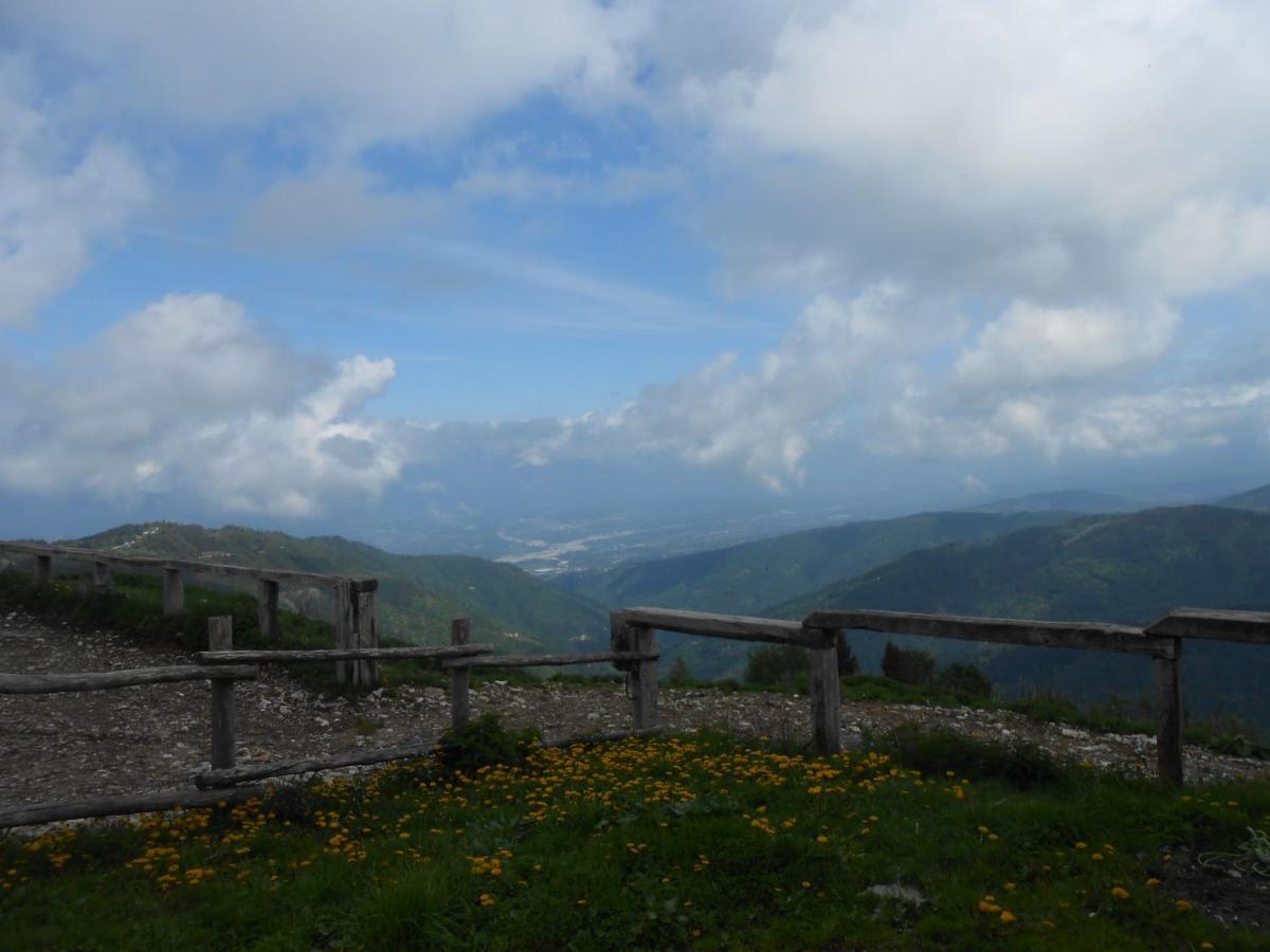 Agriturismo La Casa Nei Boschi Colderu Екстериор снимка